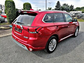 Mitsubishi Outlander 2.4 PHEV,4WD,LED,Kamera,Tažné - 5