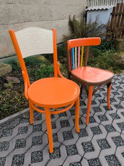 Barevné retro jídelní židle Ton, Thonet - 2 kusy - 5