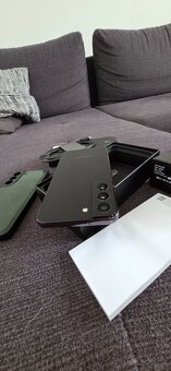 Samsung galaxy S22 8GB/256GB - 5