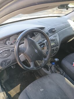 Díly z Ford Focus mk1 1.6 - 5
