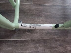 Prodám nebo půjčím profesionální pojízdnou dětskou postýlku - 5