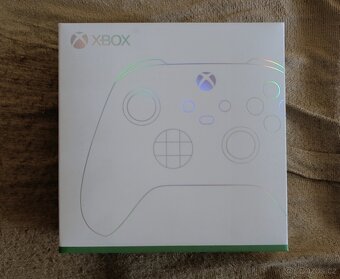 Bezdrátový ovladač pro Xbox Series X, Series S, One, PC - 5