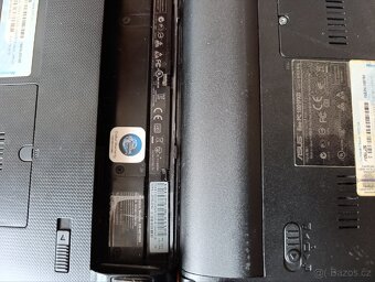 2 notebooky Asus - 5