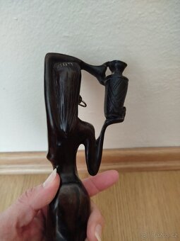 Soška africké ženy - 5