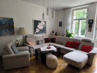 Jedinečný dům v srdci města Písek – ideální investice - 5
