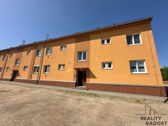 Pronájem bytu 3+1 v Moravském Krumlově s dvorkem, byt 3+1 Mo - 5