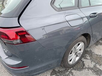 VW Golf 8 1,5 eTSI 96kw DSG rok 2023 35000km - 5
