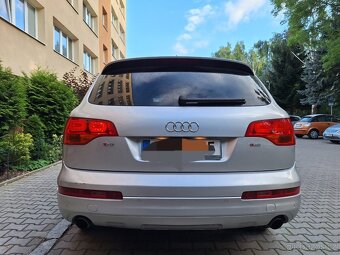 Prodám AUDI Q7 - 5