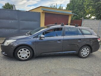 Toyota Avensis kombi ,2.0D-4D 93kW,klima - 5