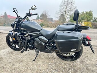 Kawasaki Vulcan S - 5