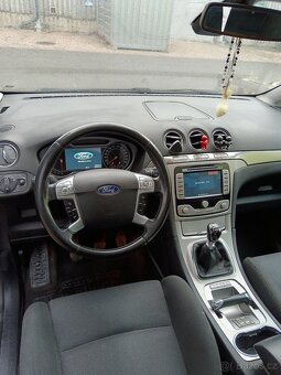 Ford Galaxy Titanium 2,2 TDCI 129kw - 5