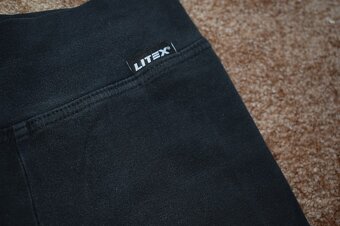 3/4 kalhoty, kraťasy 140 C&A - 5