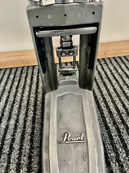 Pearl hi hat. - 5