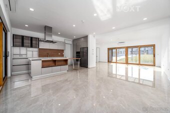 Prodej Vila, 320㎡ - 5