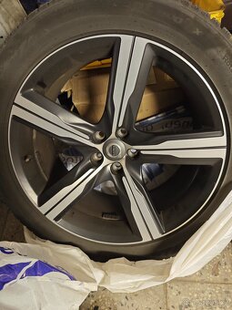 Orig.kola xc90 5x108 r20 + zimní pneu - 5