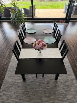 Jídelní stůl, 6 židlí, 2 barové židle (IKEA) - 5