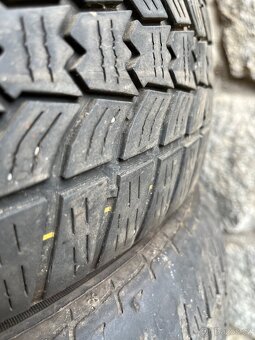 Pneu R16 - 5