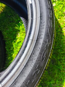 2 letní pneumatiky Pirelli 235/45/18 6,3mm - 5