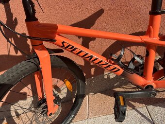 Dětské dívčí kolo Specialized - 5