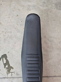 Sedlo Husqvarna 125 - 5