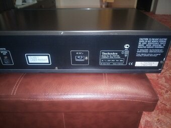 P: CD player a tape deck technics - 5