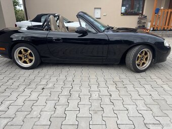 Mazda mx5 - 5
