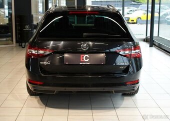 Škoda Superb TDi 140kW L&K DSG 4x4 Combi Pa nafta automat - 5