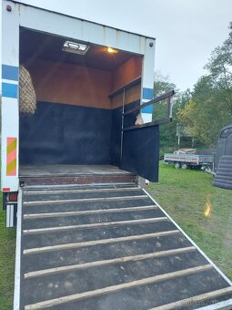 Autopřepravník na 4 koně - 5