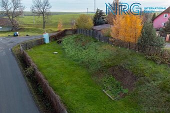 Prodej pozemku 700m2 , Neškaredice - 5