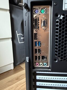 Počitač Autocont 3,5GHz, 8GB RAM 128GB SSD - 5