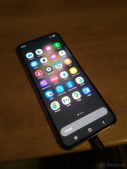 Prodám Samsung flip 4 - 5