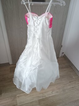 Šaty pro družičku s obručí. - 5