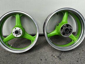 Kawasaki Ninja r17 - 5