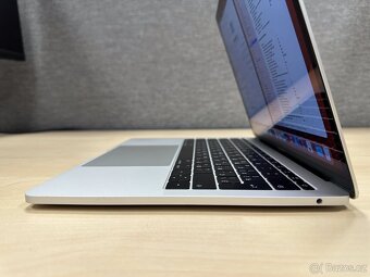 MacBook Pro 13" 2017 /8GB/ Intel I5/ 128 GB SSD - 5