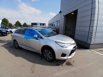Avensis T27 , 1,9 rok výroby 9/2016, 200.000km - 5