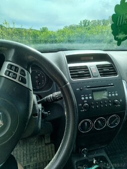 Suzuki SX4 - 5
