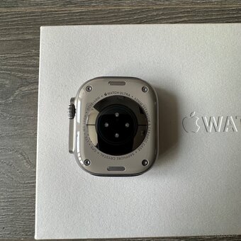 Apple Watch Ultra 1. generace - 5