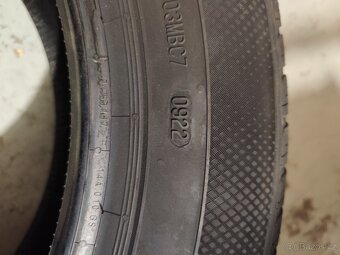 Prodám 4x pneu Semperit 215/60R16 99H XL - 5