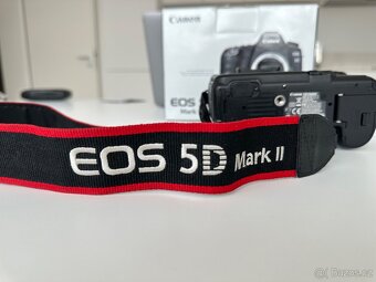 Canon 5D Mark II - 5