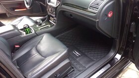 Chrysler 300C - 5