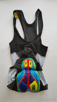Prodám nový cyklistický dres + šortky - 5