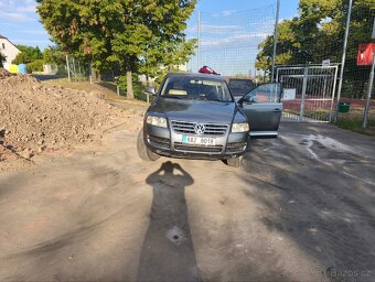 Prodám Volkswagen  Touareg 2,5R5128kw - 5