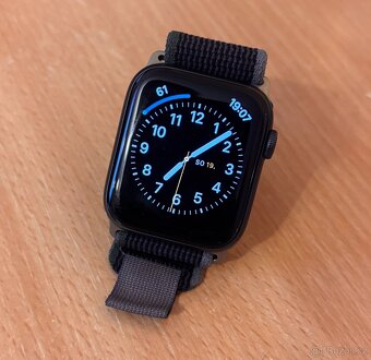 ⌚ Apple Watch Series 5 (Aluminum, GPS, 44 mm) - 5
