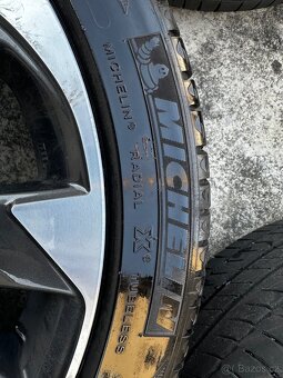 KolaToyota C-HR 215/45 R17 + letní pneu + ventilek - 5