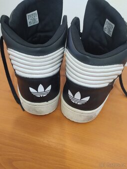 Boty ADIDAS PRO PLAY 2 velikost 10 nebo EU 44 - 5