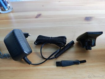 Pánský holící strojek Sencor SMS 5520BL - 5