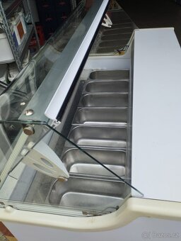 Zmrzlinová vitrína Pitagora - 5