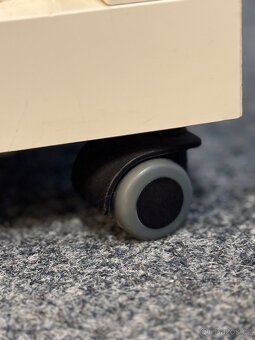 Kalax skříňka na kolečkách - 5