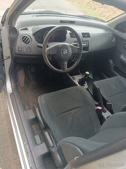 Suzuki Swift 1.3i. 68kw - 5