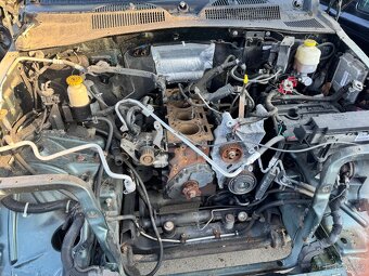 Jeep cherokee kj 2.5 crd - 5